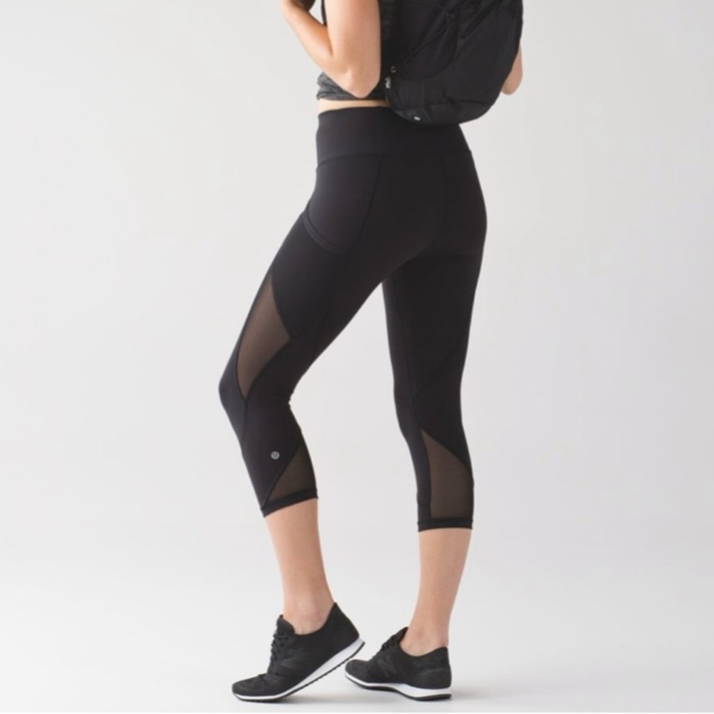 Lululemon Athletica Black Mesh Panel Leggings